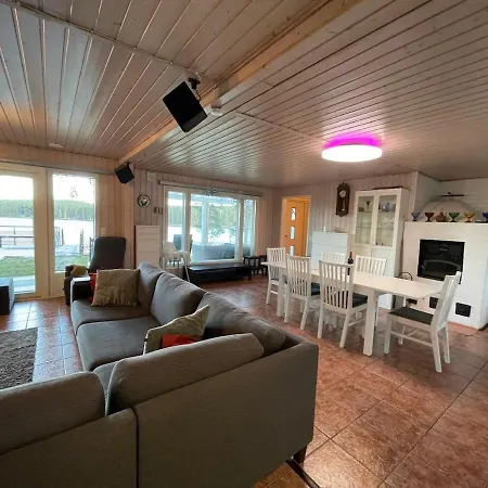 Purnukka - Upeissa Jaervimaisemissa Ulkoporeammeella * 库奥皮奥