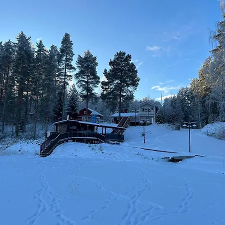 Purnukka - Upeissa Jaervimaisemissa Ulkoporeammeella * Kuopio