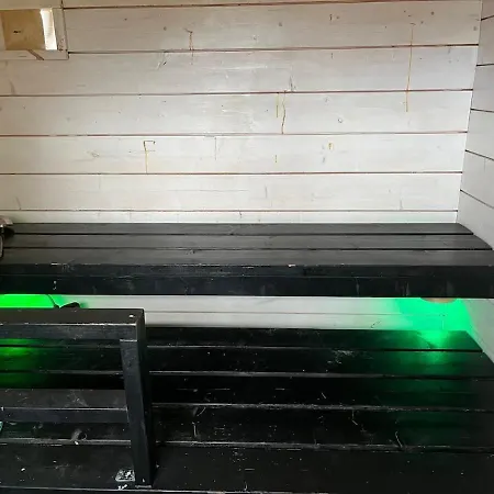 Purnukka - Upeissa Jaervimaisemissa Ulkoporeammeella Villa Kuopio