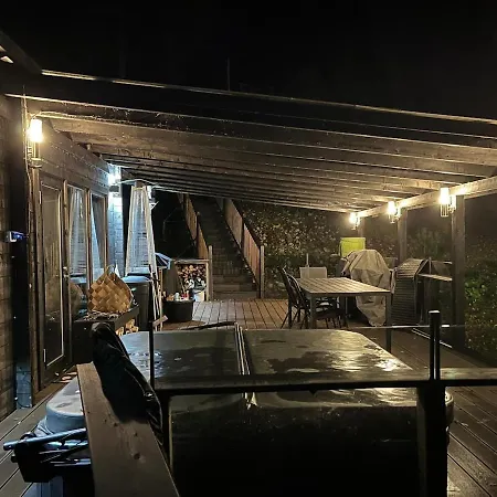 Purnukka - Upeissa Jaervimaisemissa Ulkoporeammeella * Kuopio