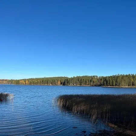 Purnukka - Upeissa Jaervimaisemissa Ulkoporeammeella Villa