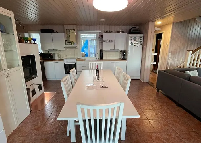 Purnukka - Upeissa Jaervimaisemissa Ulkoporeammeella Villa Kuopio