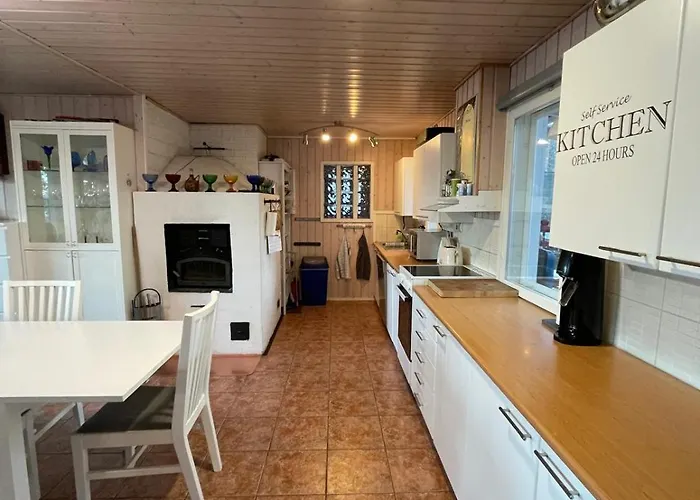 Purnukka - Upeissa Jaervimaisemissa Ulkoporeammeella 别墅 *