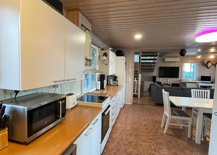 别墅 Purnukka - Upeissa Jaervimaisemissa Ulkoporeammeella