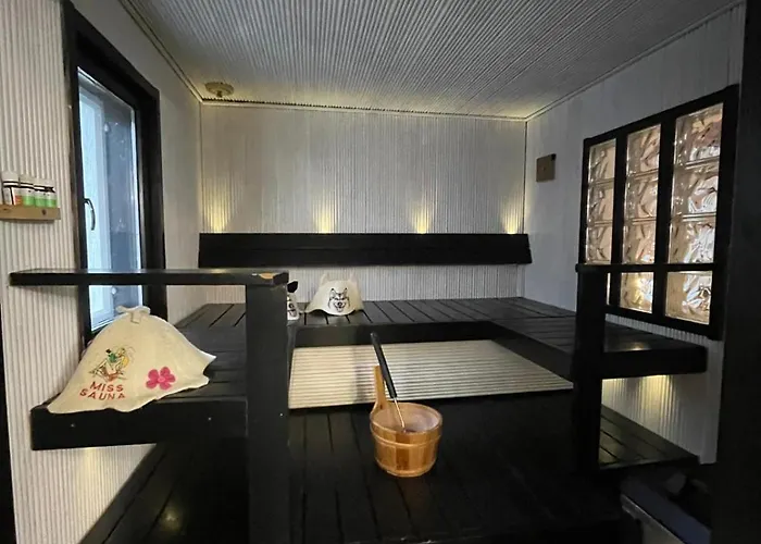 Purnukka - Upeissa Jaervimaisemissa Ulkoporeammeella 别墅