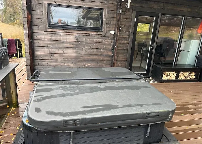 Villa Purnukka - Upeissa Jaervimaisemissa Ulkoporeammeella Kuopio