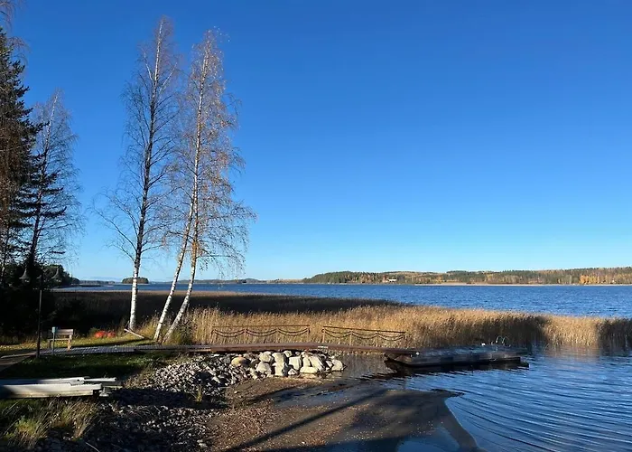 Purnukka - Upeissa Jaervimaisemissa Ulkoporeammeella Villa *