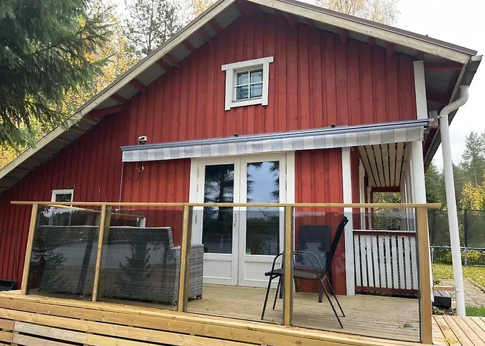 Purnukka - Upeissa Jaervimaisemissa Ulkoporeammeella Villa Kuopio