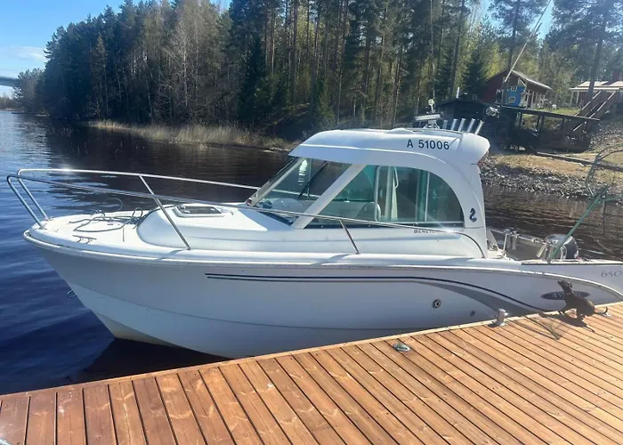 Purnukka - Upeissa Jaervimaisemissa Ulkoporeammeella * Kuopio